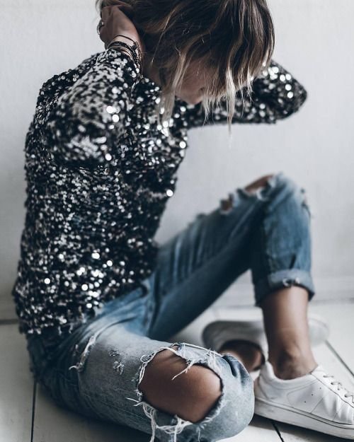 Just Wear A Sequinned Jumper + Ripped Jeans + White Trainers = Cool Off-Duty Festive Style